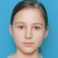 Egg donor Straight dark brown hair ID 436194