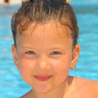 Egg donor Straight dark brown hair ID 464282