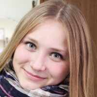 Egg donor Straight blond hair ID 377173