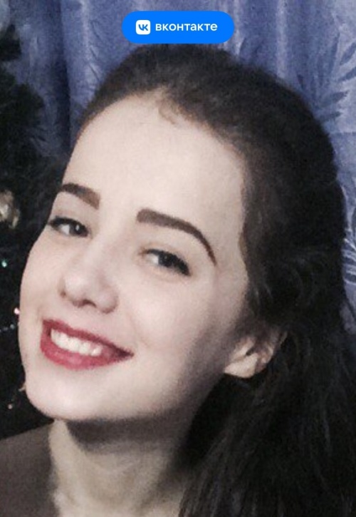 Egg donor Green-brown eyes ID 367316