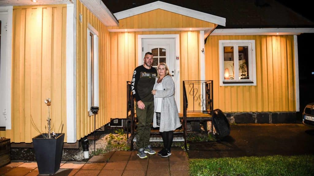 Monika and André have set up their common home outside of Kristianstad, but feel that something is missing – a common child